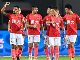 中超联赛一共有几个人？一个看似简单却内涵丰富的问题