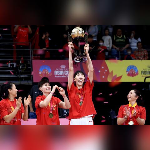 这是一个很有讨论价值的话题。WNBA的最厉害通常取决于你以什么为标准,是历史总冠军数量,还是近几个赛季的统治力,又或是球星的影响力 这是一个很有讨论价值的话题。WNBA的最厉害通常取决于你以什么为标准,是历史总冠军数量,还是近几个赛季的统治力,又或是球星的影响力
