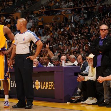 NBA各支球队主场名单,30座球馆见证篮球激情 NBA各支球队主场名单,30座球馆见证篮球激情